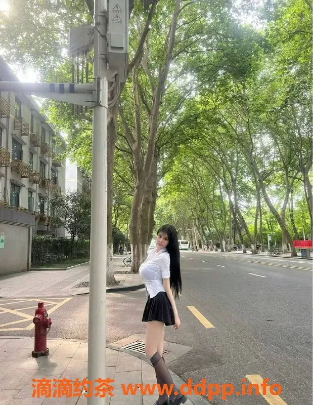 深圳楼凤-罗湖冰冰，900元/1600元，服务好评如潮