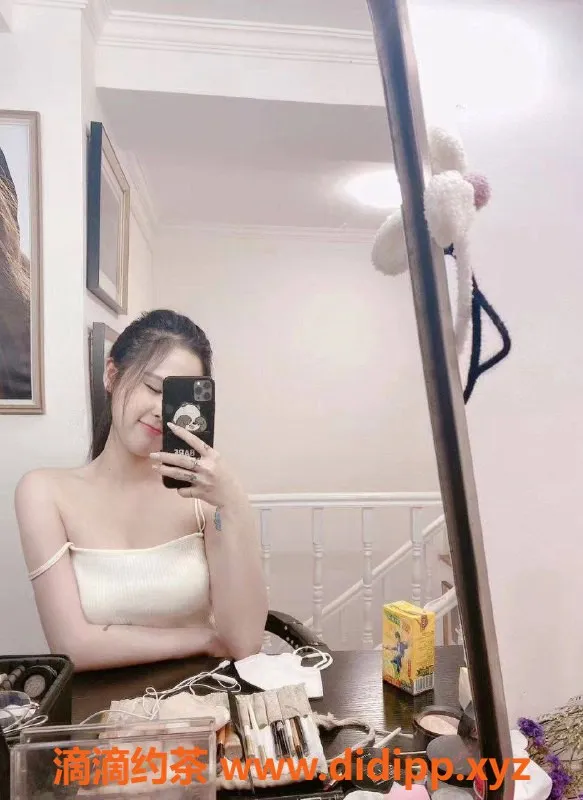 深圳楼凤资源信息,宝安小白甜，身高163cm，800元起服务！