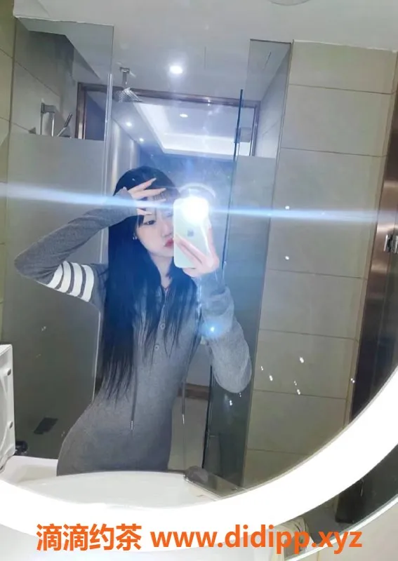 广州楼凤-黄埔御姐贝贝，700元体验高级服务