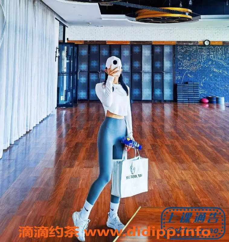 上海楼凤-普陀健身教练郑泫雅，身高169，1400P起