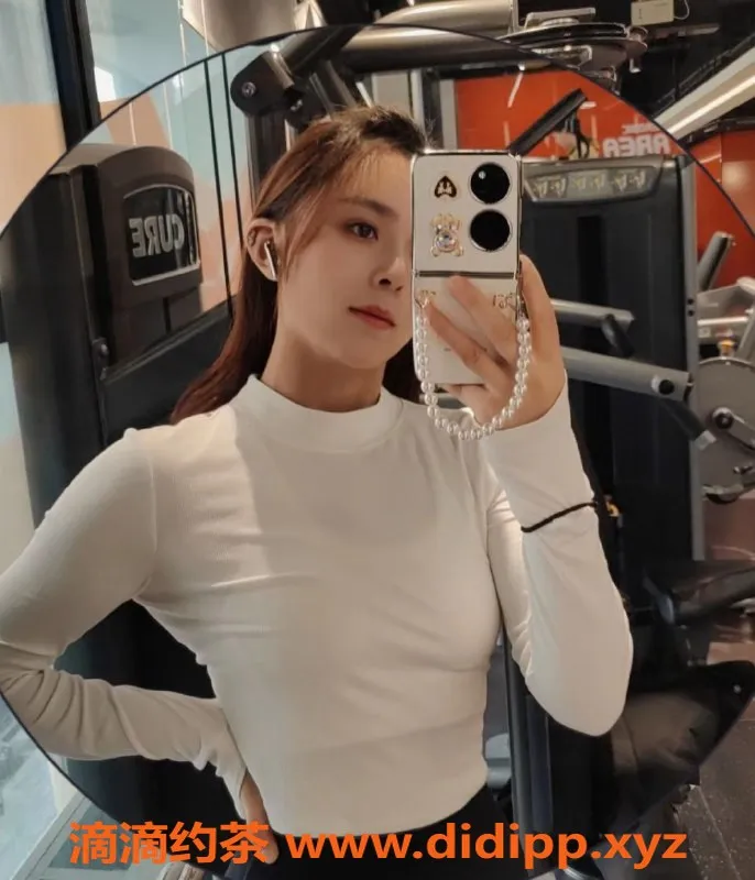 上海楼凤-普陀健身教练郑泫雅，身高169，1400P起