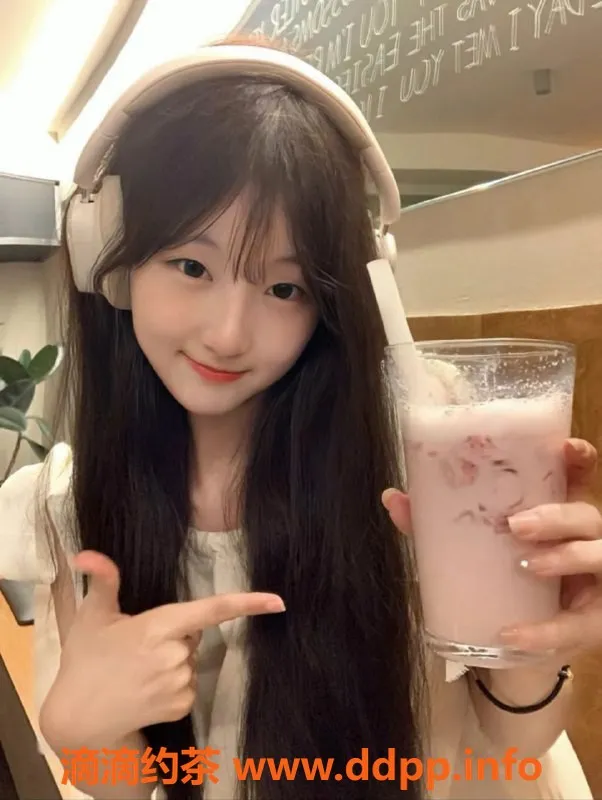 上海楼凤-闵行优优，170cm D+胸，1000元50分钟服务