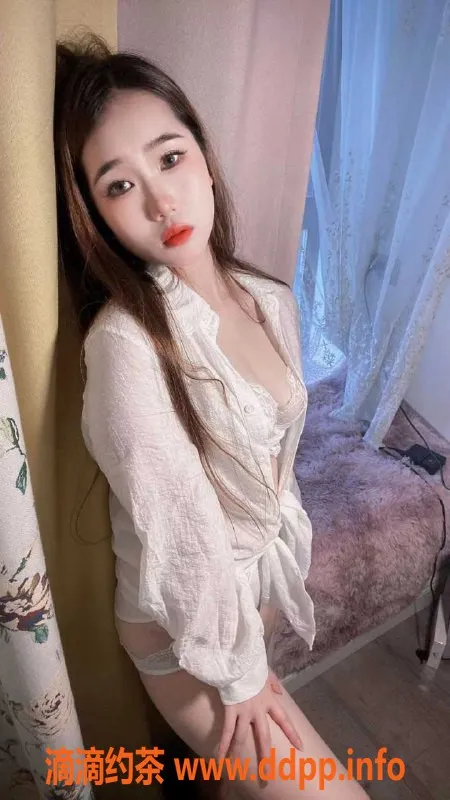 广州楼凤-白云区萱萱 22岁165cm 45kg 超好服务不容错过