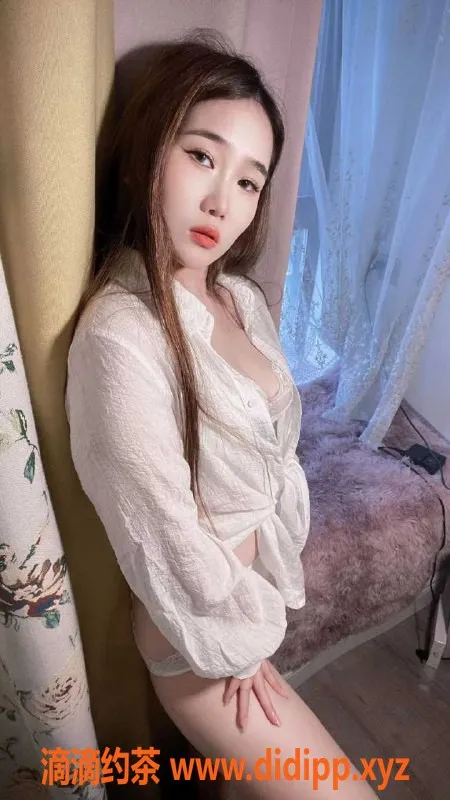 广州楼凤-白云区萱萱 22岁165cm 45kg 超好服务不容错过