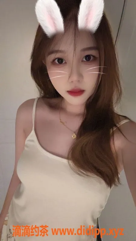 杭州楼凤-拱墅白小酥，18岁小巧玲珑可爱妹子