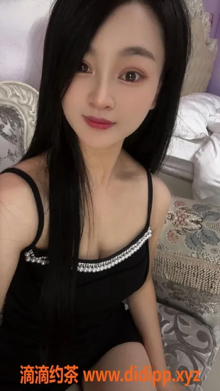 广州楼凤-天河依依小姐，舌吻69P服务，700元起