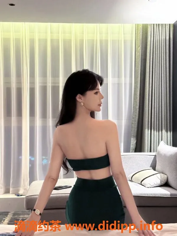 北京楼凤-朝阳百子湾双飞姐妹，45kg胸C，服务多样