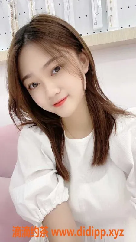 广州楼凤-广州白云嫩妹诗雨，23岁 温柔老师提供优质服务