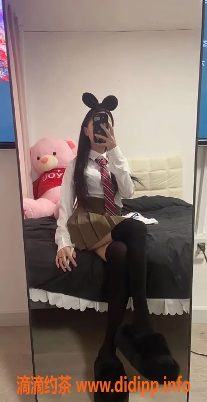 深圳楼凤-南山草莓，1200p 2200pp，值得一试