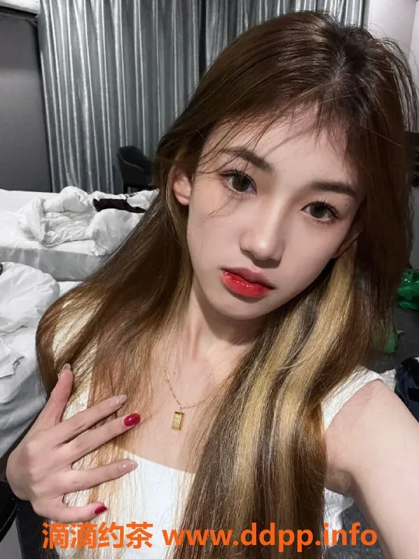 杭州楼凤-适中身材，甘肃美眉服务超赞