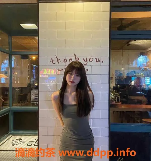 广州楼凤-海珠极品老师小夏，23岁165cm，36C身材