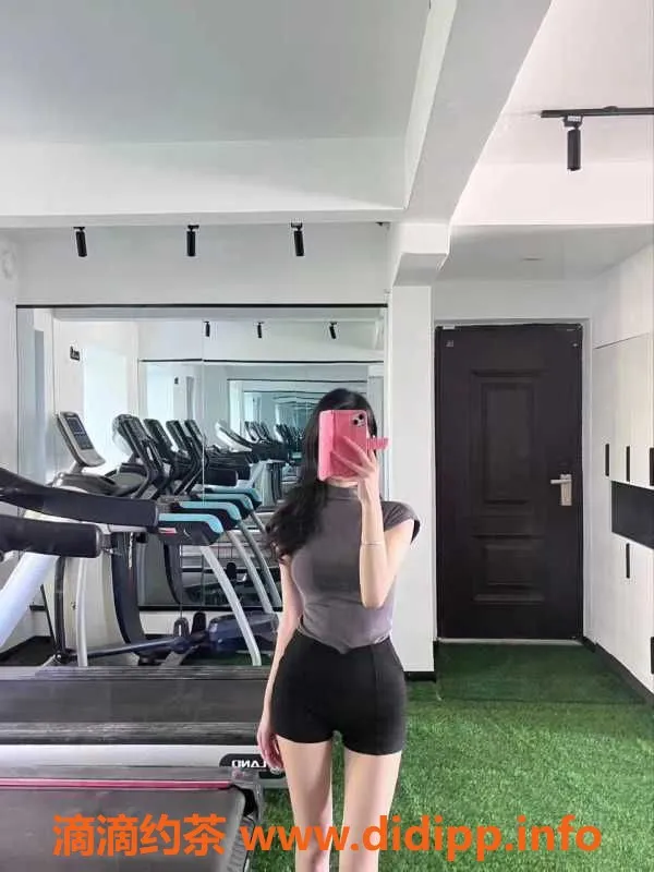 广州楼凤-广州番禺晨晨，23岁诱惑，皮肤白皙