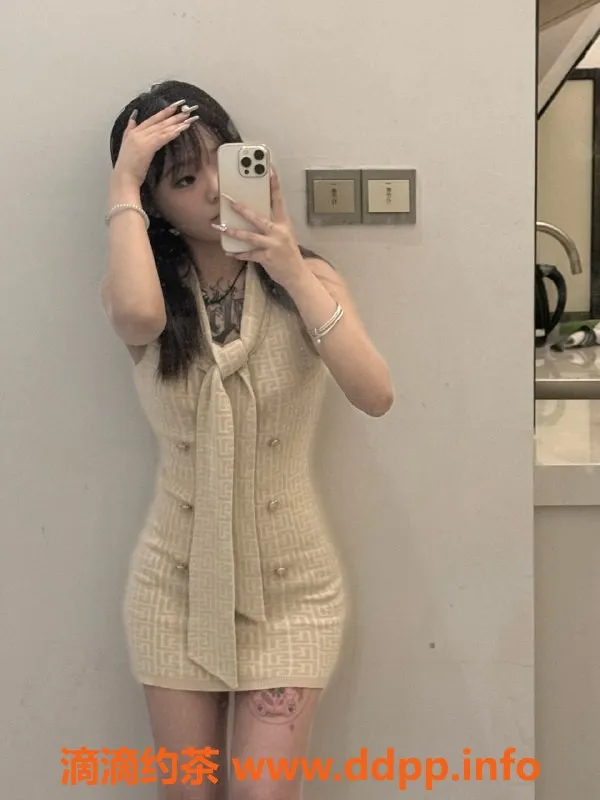 杭州楼凤-上城区萝莉CoCo♥️，19岁160cm，43kg甜美服务