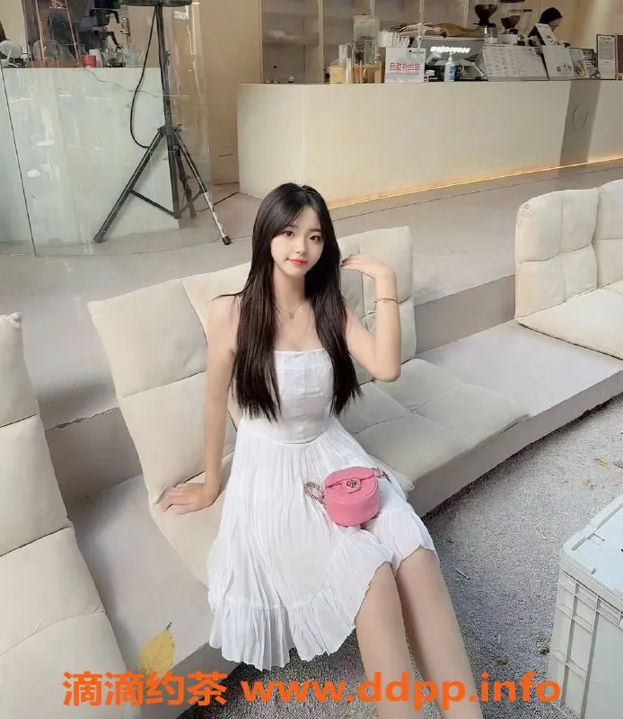 成都楼凤-青羊区嫩妹蔚舒，青春气息十足，700元起