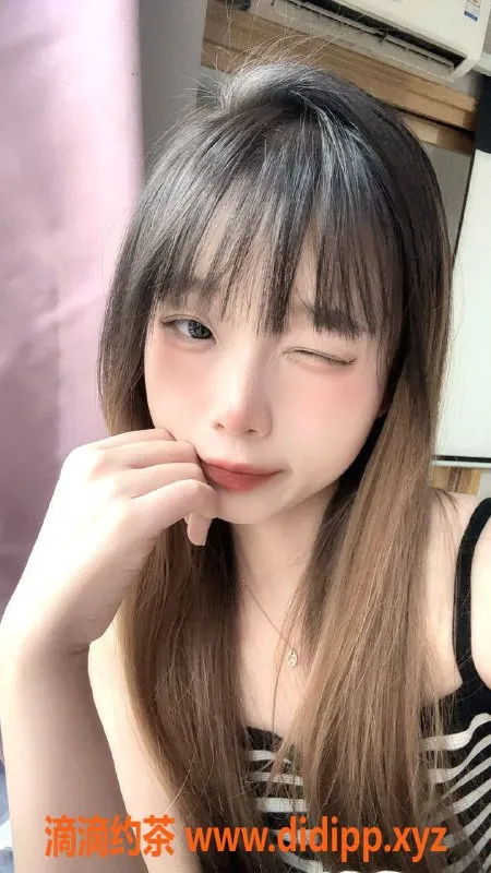 南京楼凤-建邺区恋恋，19岁嫩妹，162B+ 7P起！