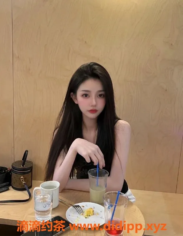 东莞楼凤资源信息,东莞coco白嫩美女，服务超赞，推荐9.5分