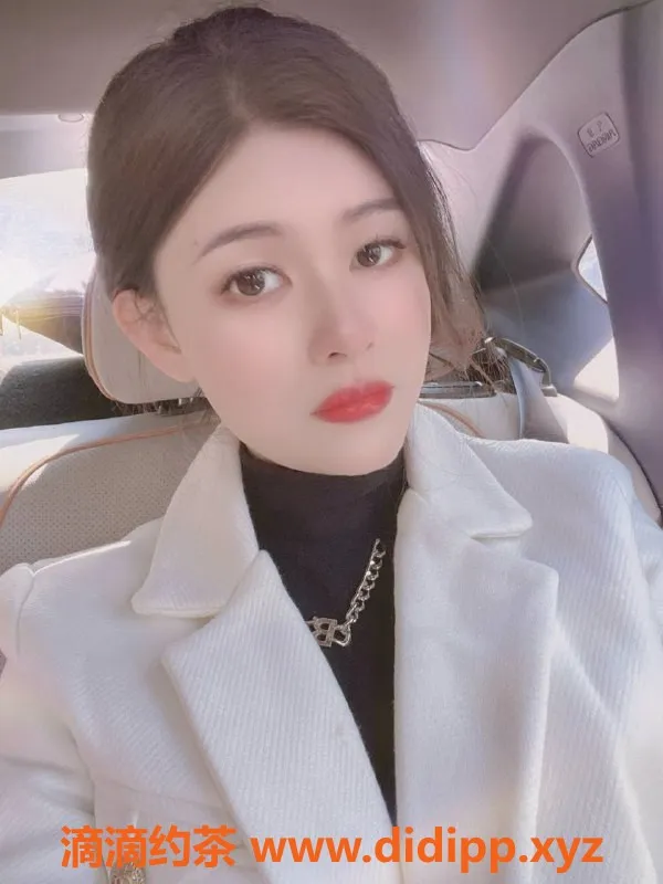 长沙楼凤-乐乐：雨花区24岁女孩，身高172，49kg，只需600p