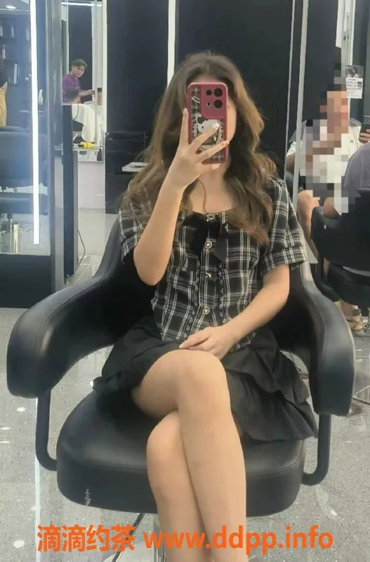 广州楼凤-天河嫩妹晴儿，500元热情服务等你来约！