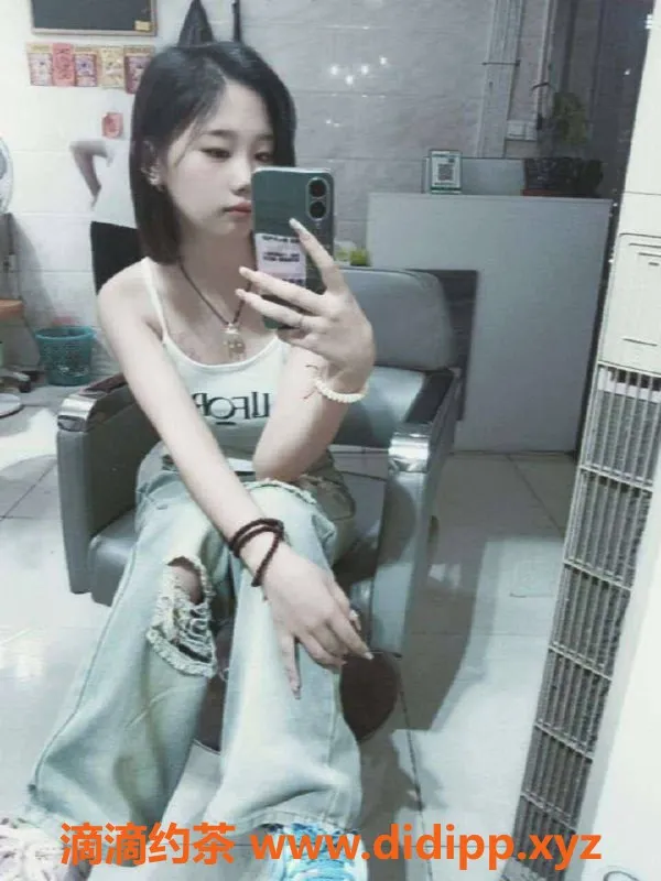 成都楼凤-成华区乖乖，嫩妹车，乐享6p 10pp服务