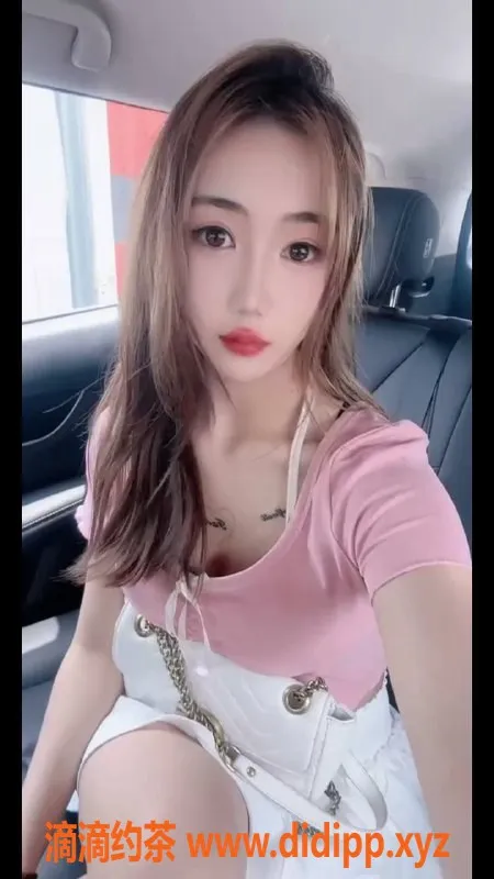 东莞楼凤资源信息,大朗梦梦，服务价P700，PP1400等你体验