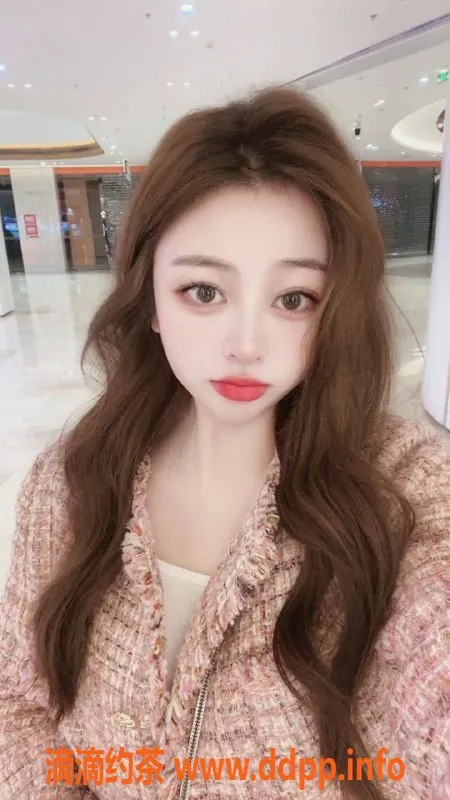 北京楼凤资源信息,朝阳呆呆24岁新人，陪浴胸推服务可选