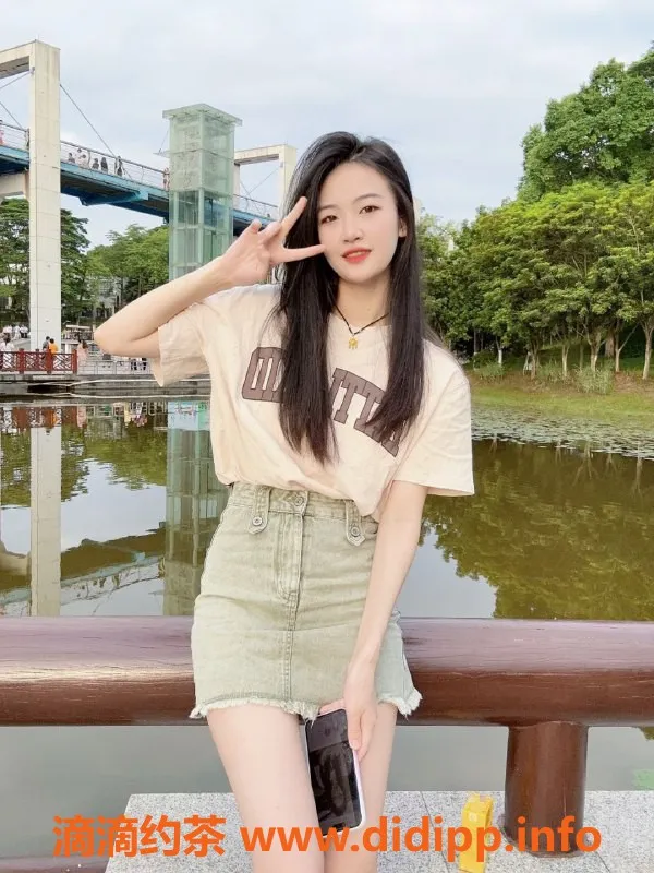 成都楼凤资源信息,茹茹：成华区20岁白嫩南方妹子，腰臀比完美