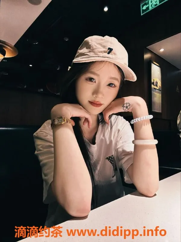 杭州楼凤-上城小语，27号后可约，热情服务等你来体验