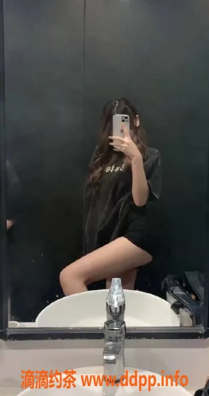 杭州楼凤-萧山适中女神，性感魅力无可抵挡