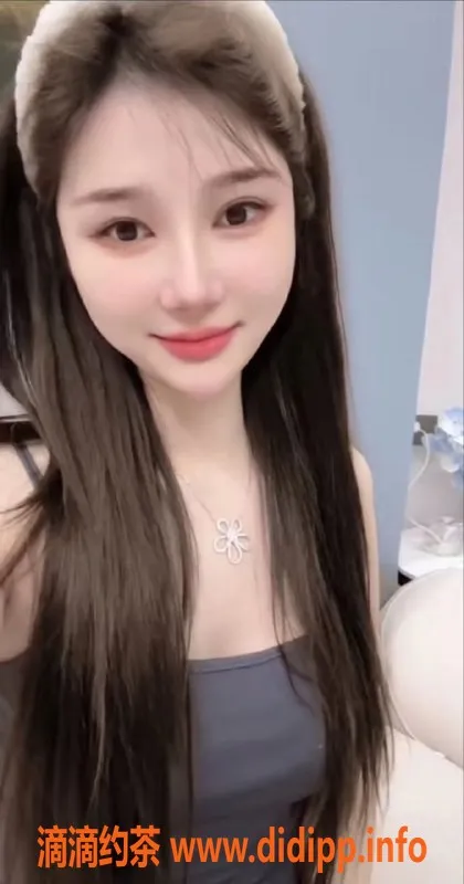 东莞楼凤资源信息,东莞果宝，白嫩皮肤，制服69，100分推荐