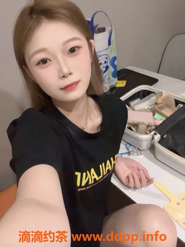 成都楼凤-成华区小玉，90斤167cm，颜值与身材俱佳