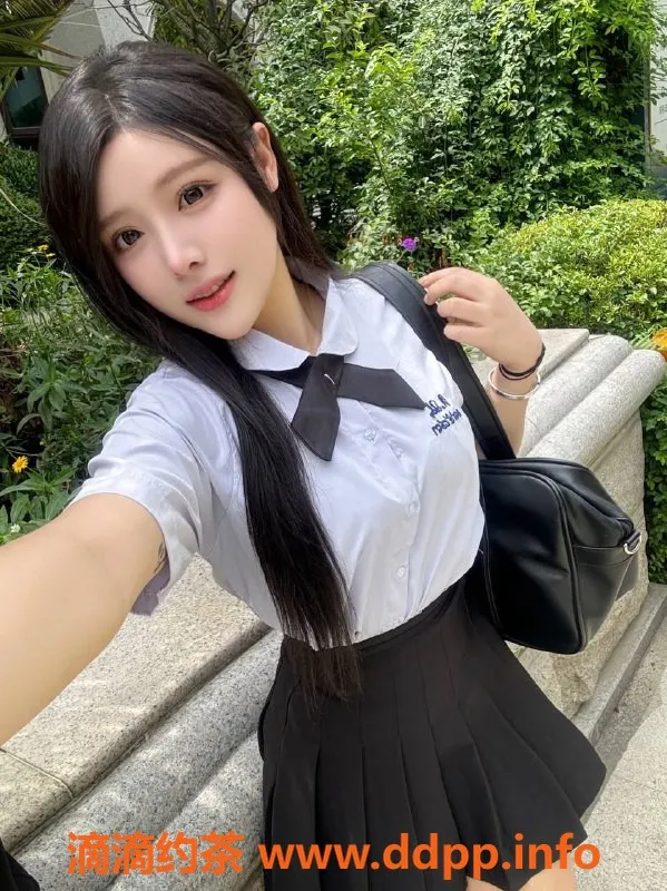 成都楼凤-24岁周周，164cm，甜美服务仅需600！