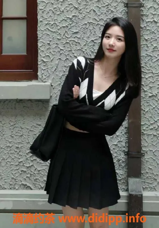 广州楼凤-海珠娇娇老师，25岁163cm温柔服务