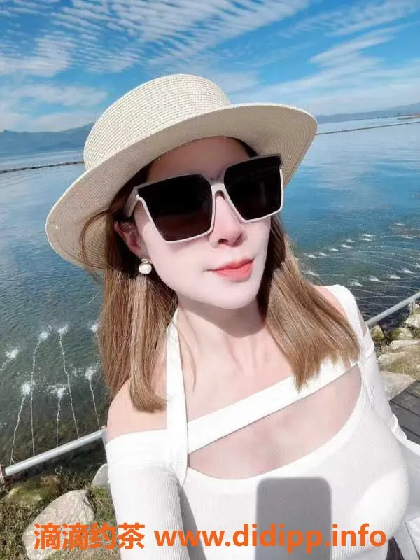 广州楼凤资源信息,广州天河兼职老师，可可，24岁，166cm，800元40分钟