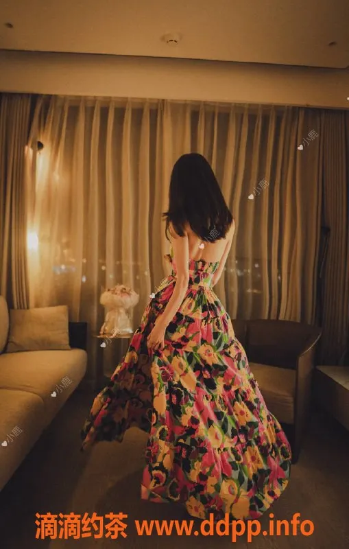 深圳楼凤-南山小鹿，1000p超值体验