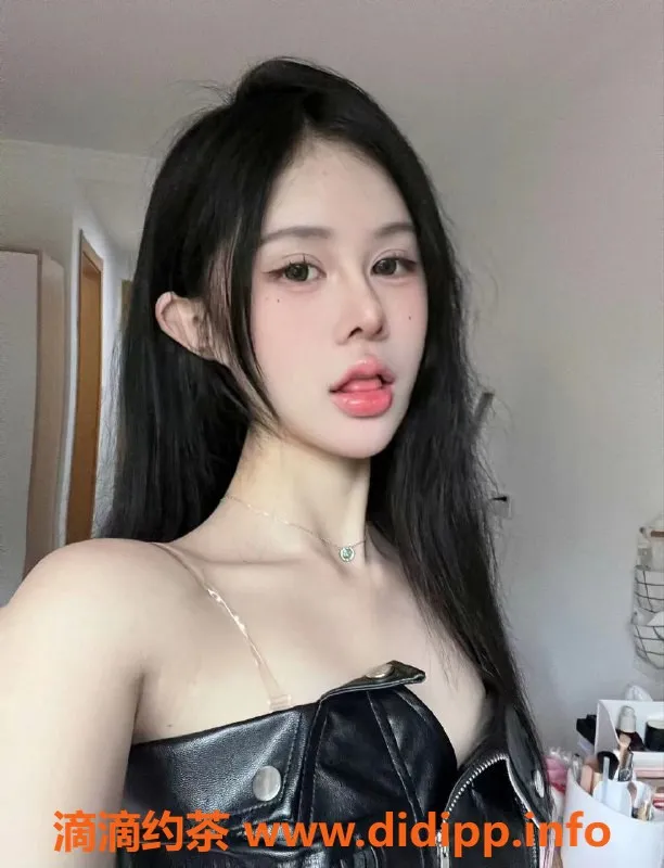 上海楼凤-普陀小影子主播，162高44轻盈，1200元起