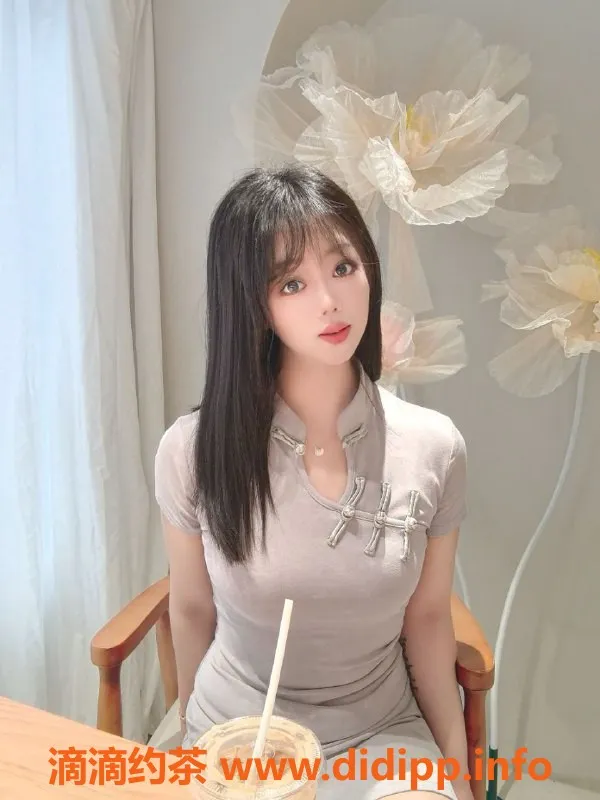 深圳楼凤-福田幼师果果，700元课费，优质私密服务