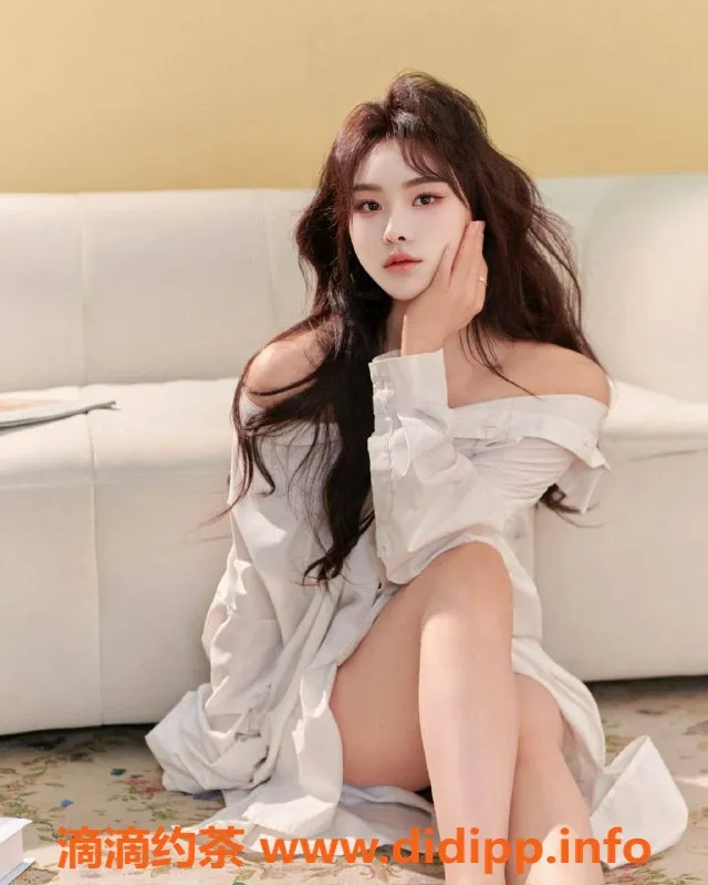 成都楼凤-航空港少妇若兰，26岁160cm，90斤，600元60分钟