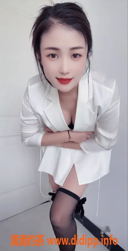 北京楼凤-朝阳区小嘉，600元起，六九服务等你来尝试