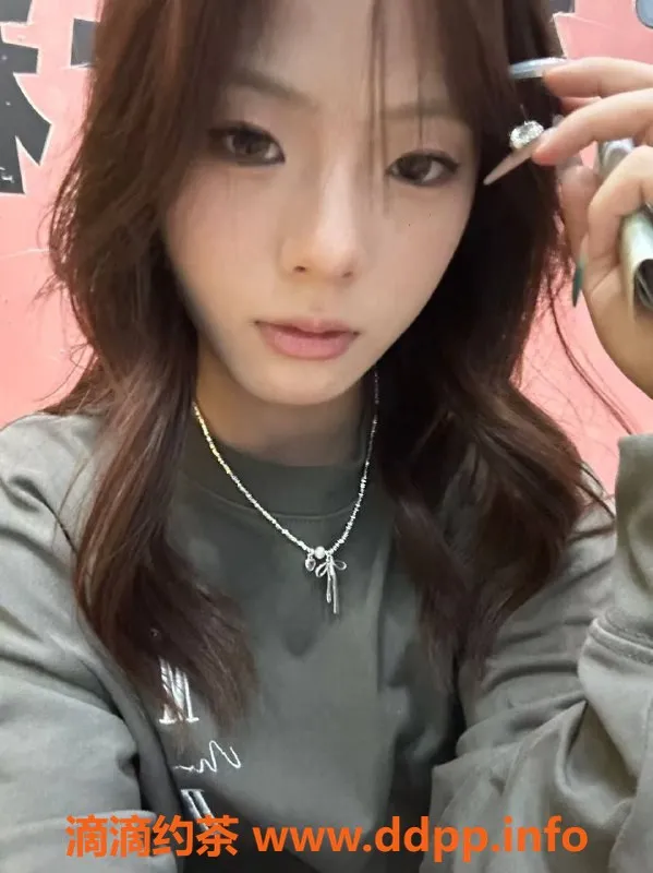 广州楼凤资源信息,白云怡儿：优质洗吹做服务，600元起