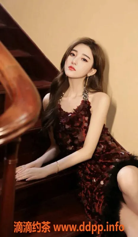 深圳楼凤-深圳南山Eva贝贝: 176高53重C罩杯，超值体验！