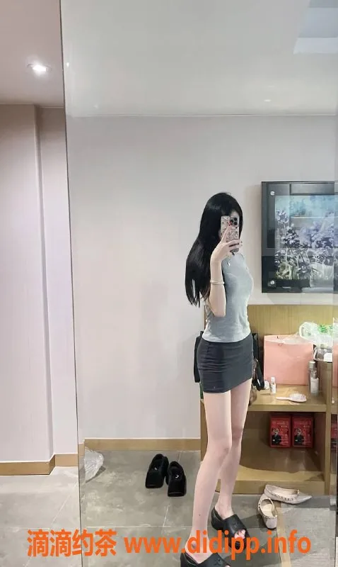 北京楼凤-小雨 朝阳千元档 170高 48斤乖巧美女