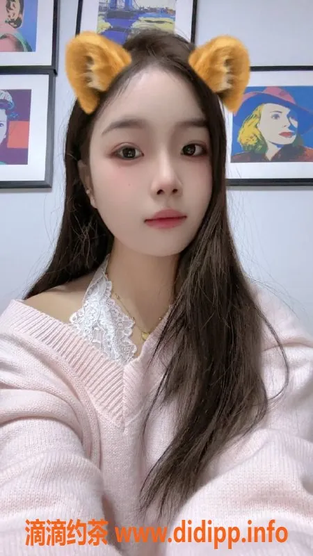 成都楼凤资源信息,成都小梅，16岁，匀称身材，包夜2500元