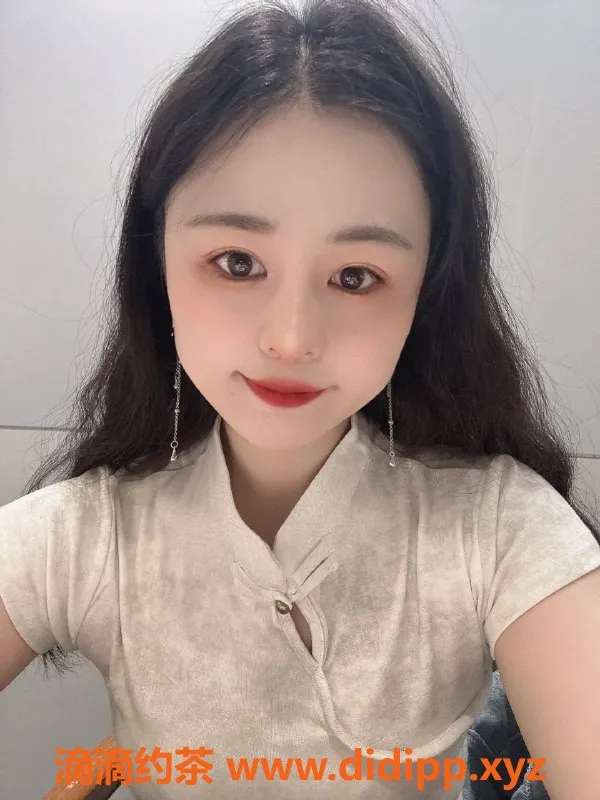 广州楼凤-白云晓馨，御姐风格，500元起服务