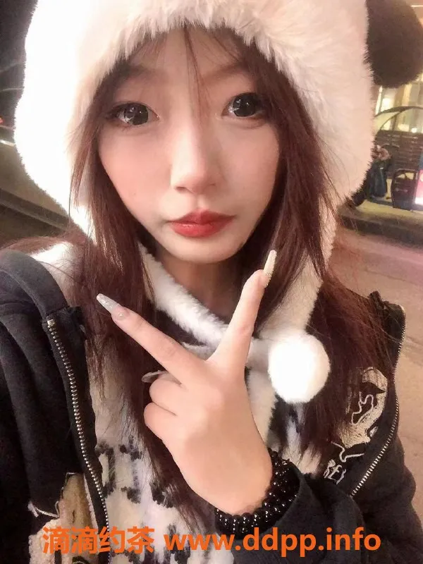 上海楼凤资源信息,浦东汉堡🍔，172cm、46kg，甜美A+胸，800P起