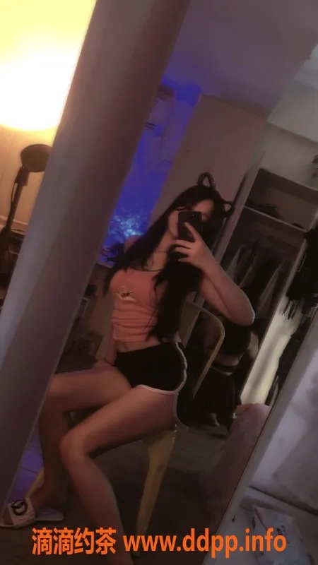 深圳楼凤-龙华苏曼，课费600p，服务超赞！