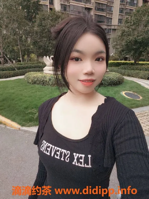 长沙楼凤-雨花区金珠珠，156高43公斤独特陪浴体验