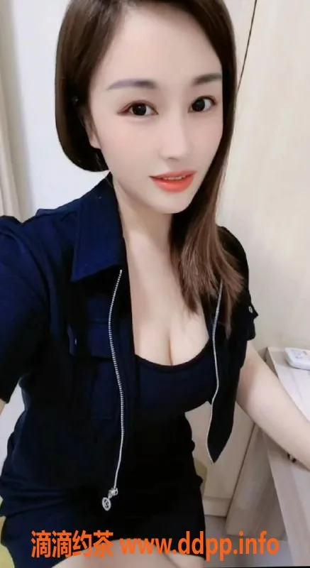 深圳楼凤-龙华优优，五百御姐大胸等你体验