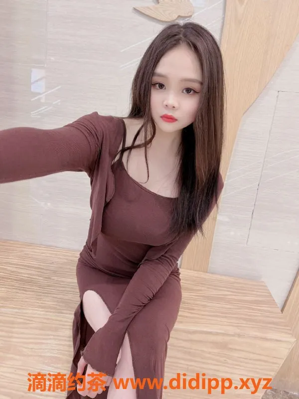 杭州上门服务-乐乐 03年嫩妹 165高 36D上门服务800元起