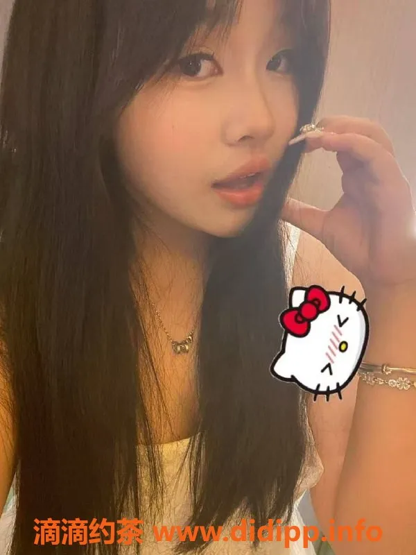 杭州楼凤-上城圆圆，嫩妹巨乳，尽享无限火力