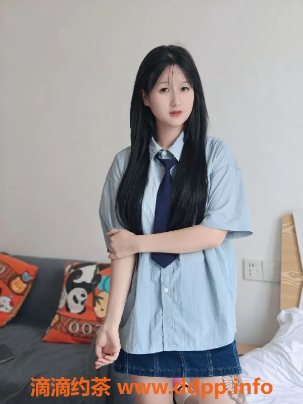 成都楼凤资源信息,成华区19岁妹子晴晴，身高168，皮肤白，服务一流！